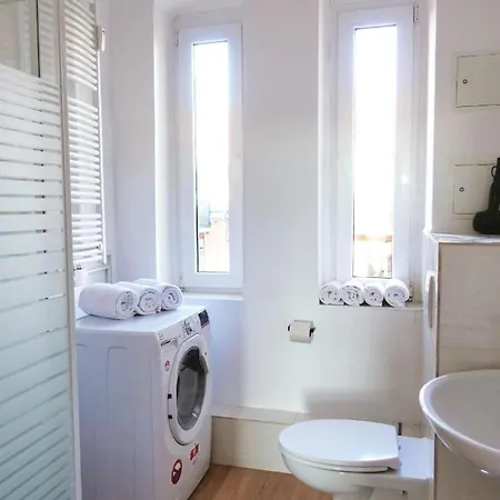 Modern 2br With 55