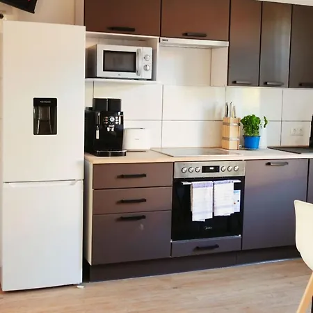 Апартаменты Modern 2br With 55